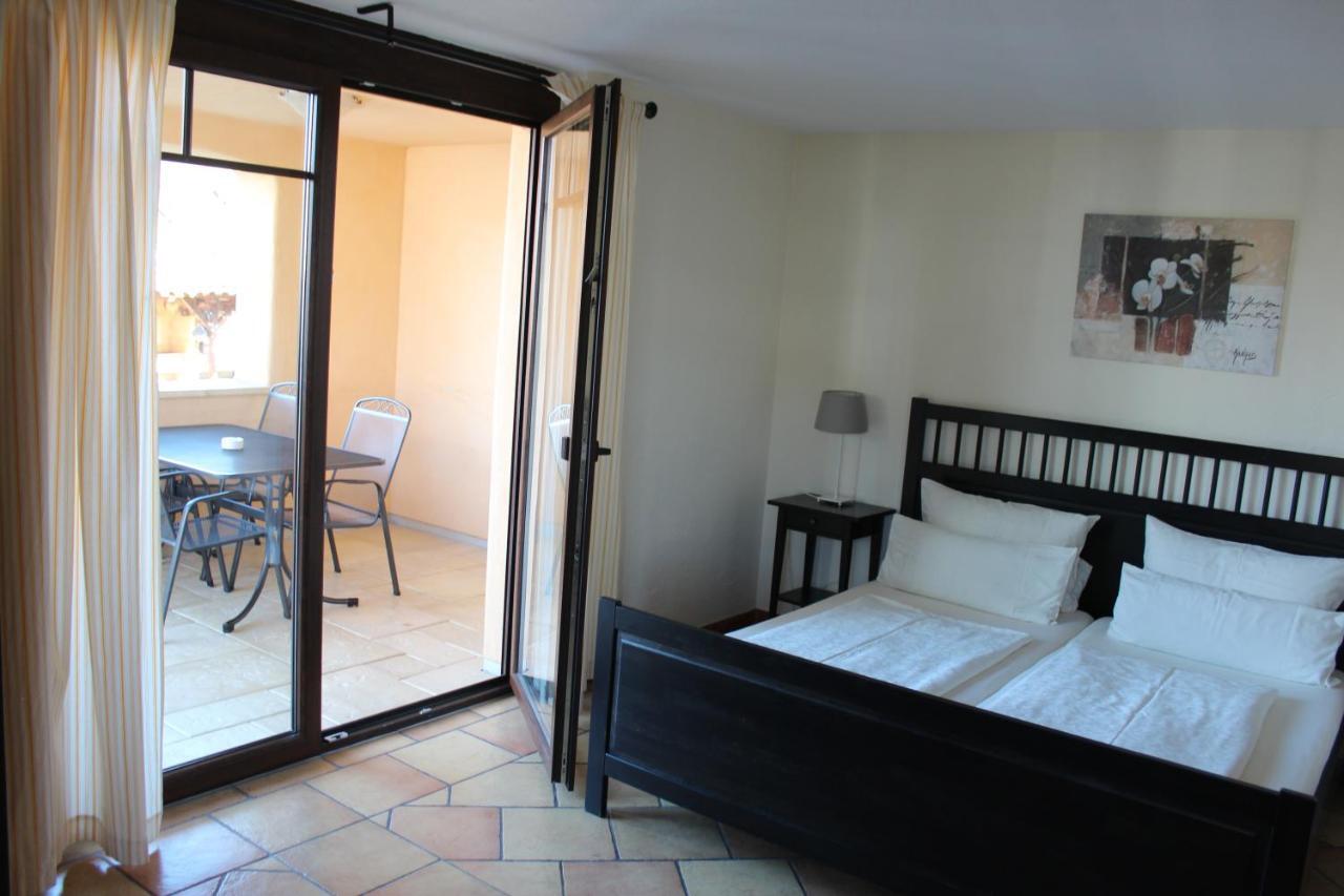 Pension Vanii, Apartments Rust Luaran gambar