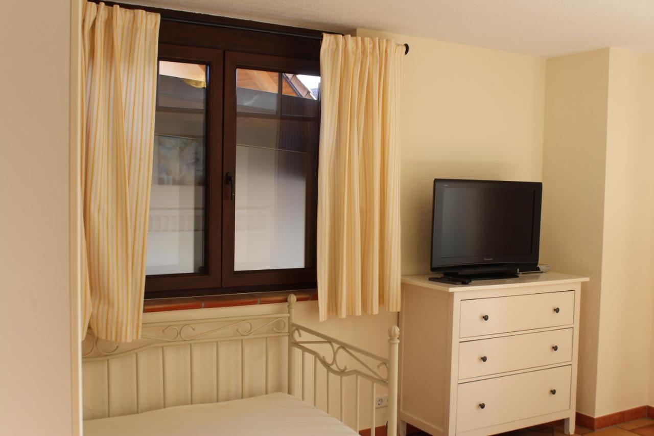 Pension Vanii, Apartments Rust Luaran gambar
